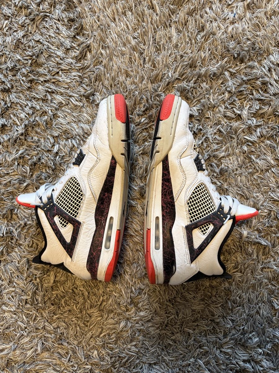 Jordan Scarpe da uomo: Air Jordan 4 Retro – Usato da Zollikerberg venduto da dcapshop 2