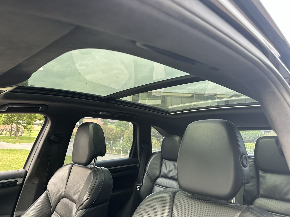Porsche Automobili: Porsche Cayenne Turbo – Difettoso da Gals venduto da aya_p7pd 9