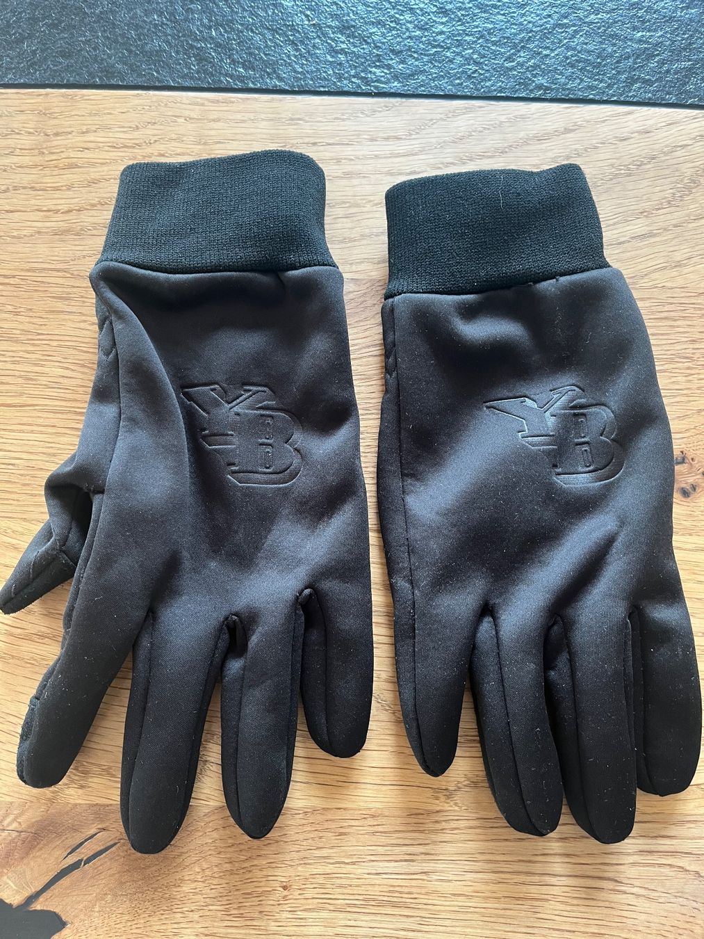 Handschuhe & Handstulpen: Original YB Handschuhe Gr. M – Gebraucht aus Kehrsatz von maus2405