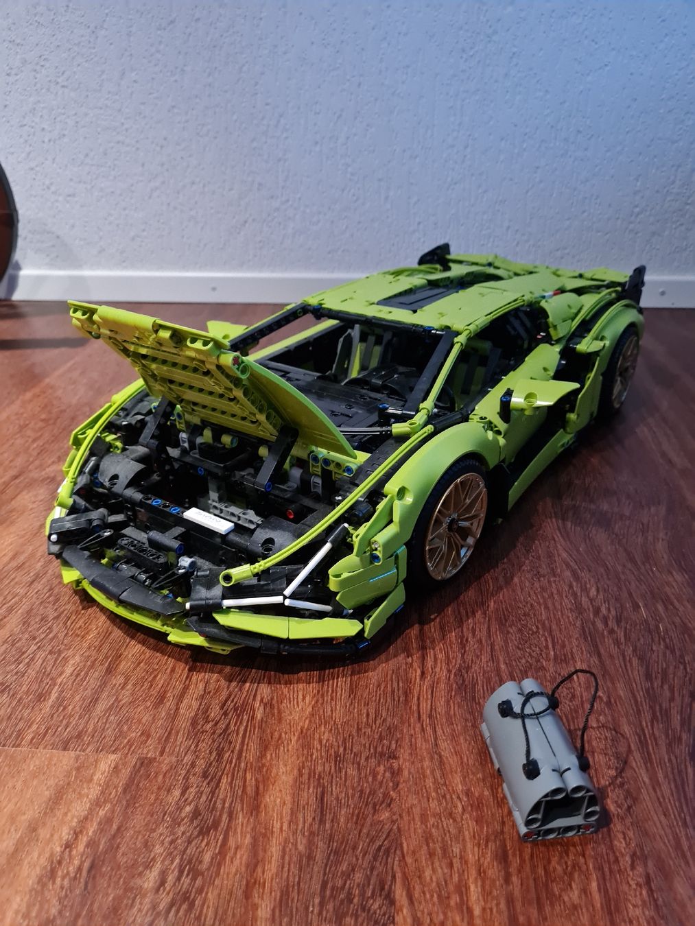 Lego Kit di costruzioni: Lamborgini V12 Lego – Usato da Würenlos venduto da Dodo7 6