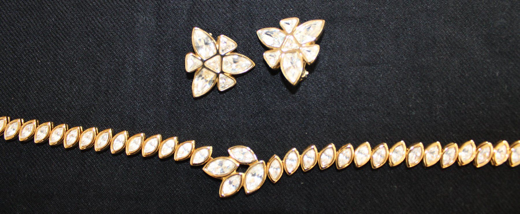 Sonstiger Schmuck: Kette und Ohrclips (CS) – Gebraucht aus Schaan von antikes_und_kurioses 3