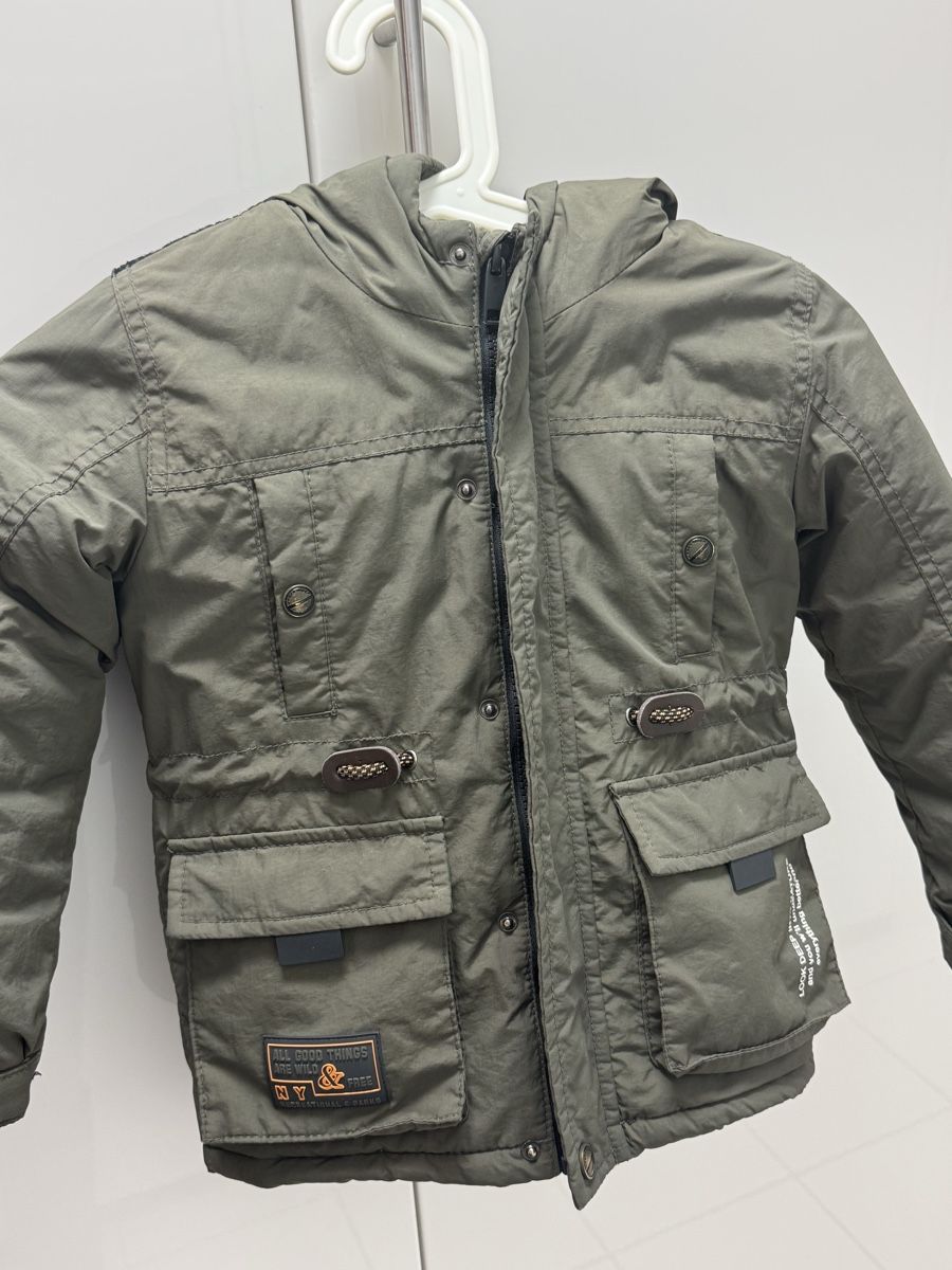 Giacche & Cappotti: Veste chaude Sfera enfant, taille 4-5 ans – Usato da Neuchâtel venduto da Manita2012 6