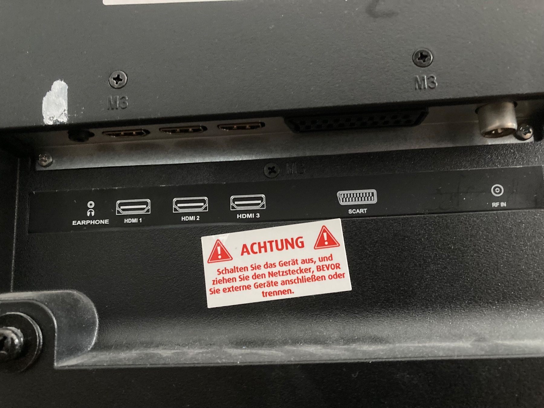 Blaupunkt Fernseher: Fernseher Blaupunkt – Gebraucht aus Egerkingen von Clearwaterbeach 2