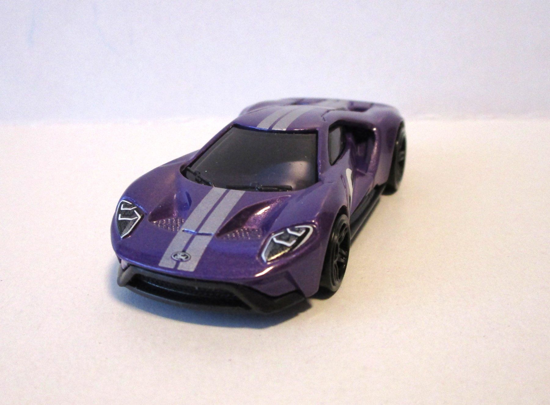 Ford Modellini d'auto: HOT WHEELS '17 FORD GT - JBJ89 – Nuovo (secondo la descrizione) da Chêne-Bourg venduto da breno56 2
