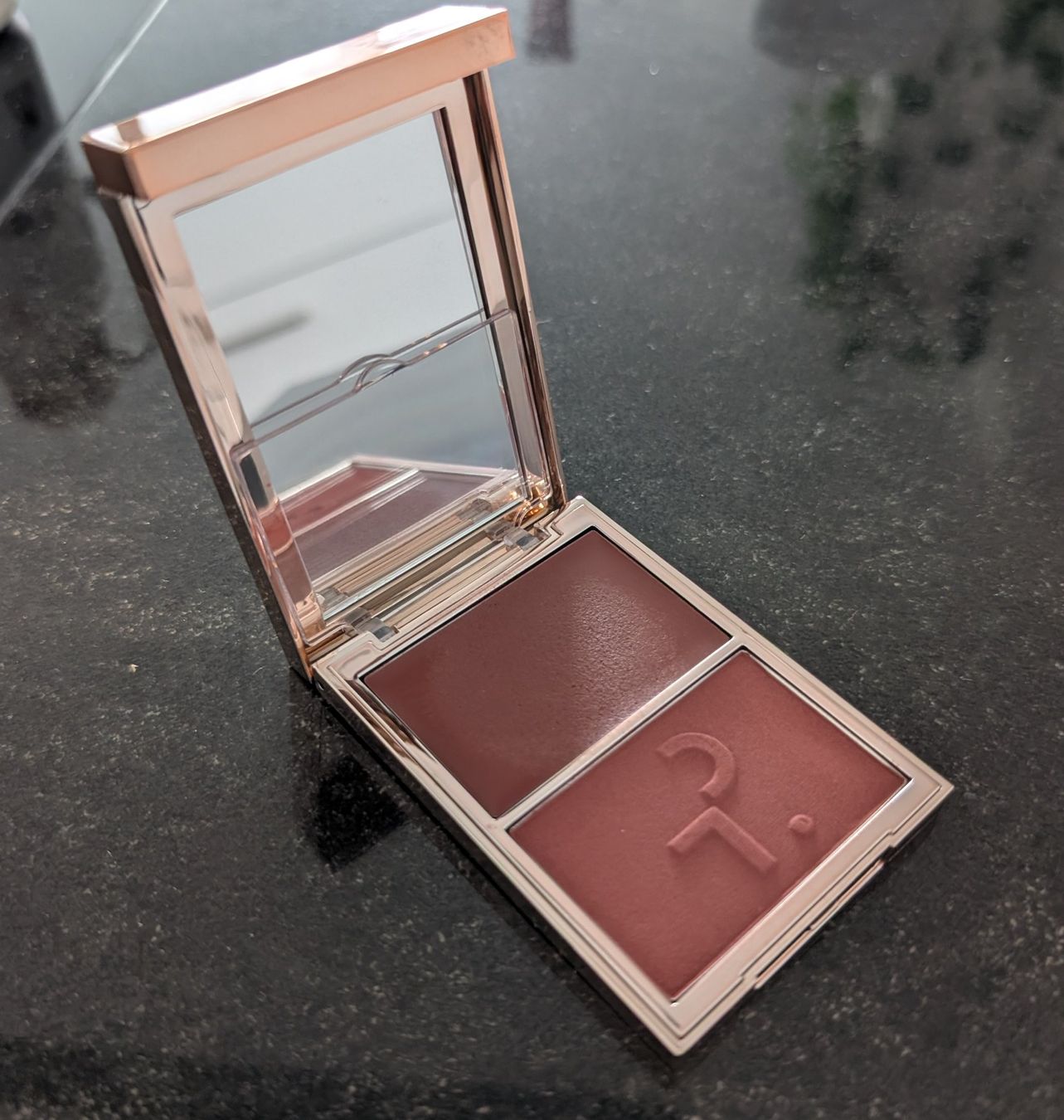 Patrick Ta Maquillage: Patrick Ta Double Take Crème & Powder Blush Duo – Neuf (Voir description) à Lachen SZ par numberphile
