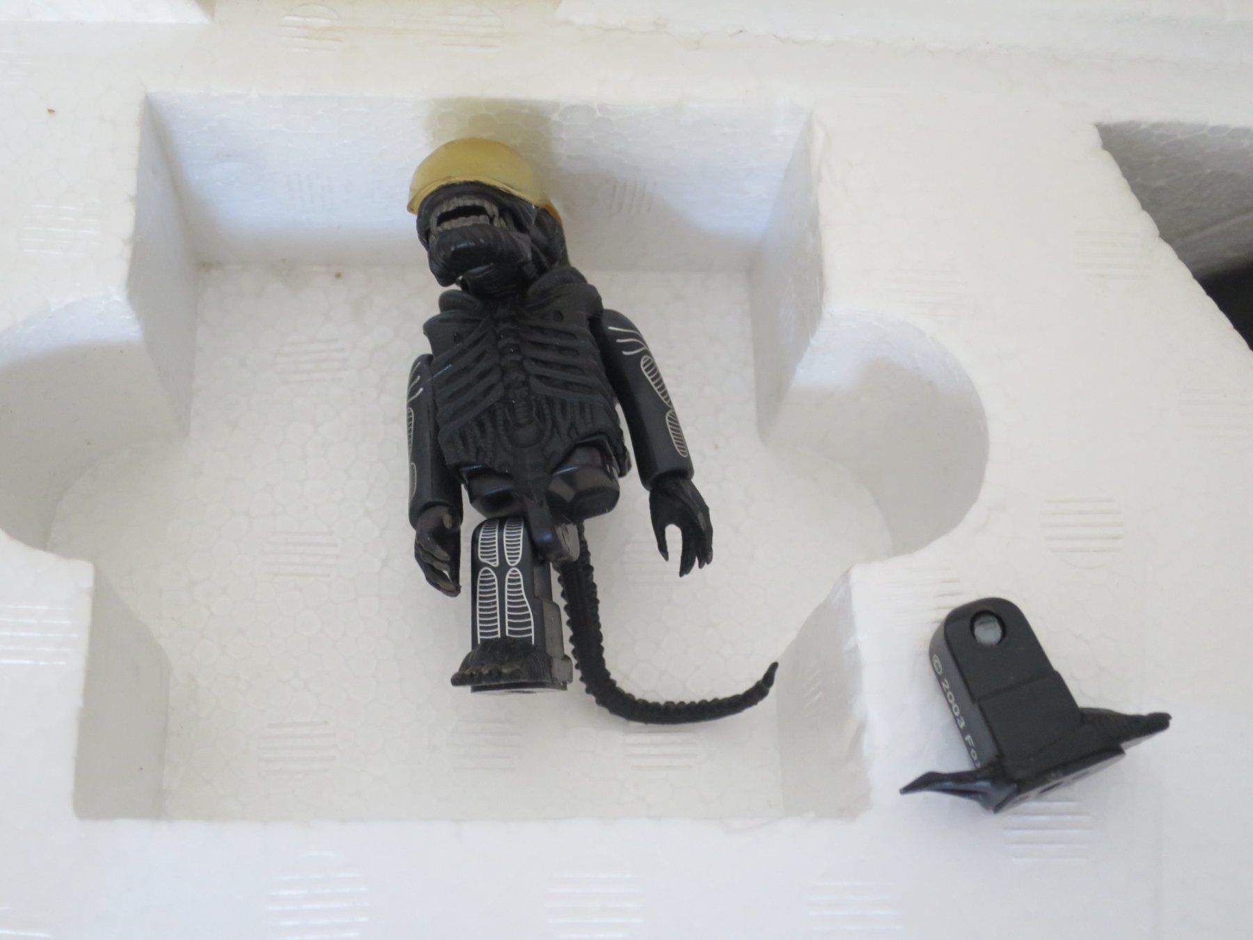 Figuren: ALIEN Quadrilogy 25th Anniversary Alien Head FXBA-25231 – Gebraucht aus Zürich von  3