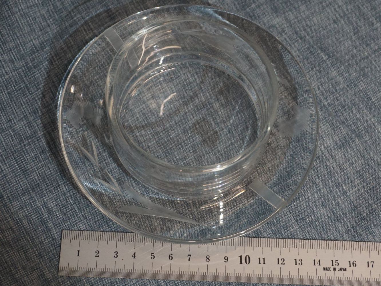 Bicchieri: Marmeladen-Glas mit Deckel, Graviert – Nuovo (secondo la descrizione) da Diessbach b. Büren venduto da Crocharry 1