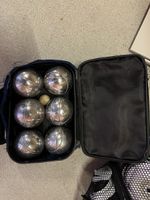 Boule Set mit 6 Metallkugeln und Zielkugel in Tasche