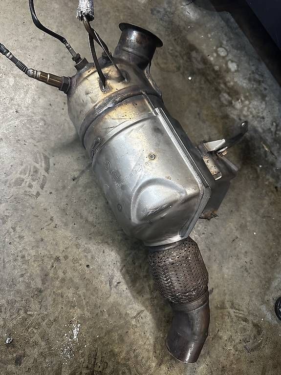 Sistemi di scarico: BMW Dieselpartikelfilter 320D N47 E91 163PS  – Usato da Bleienbach venduto da Rockstar33 4