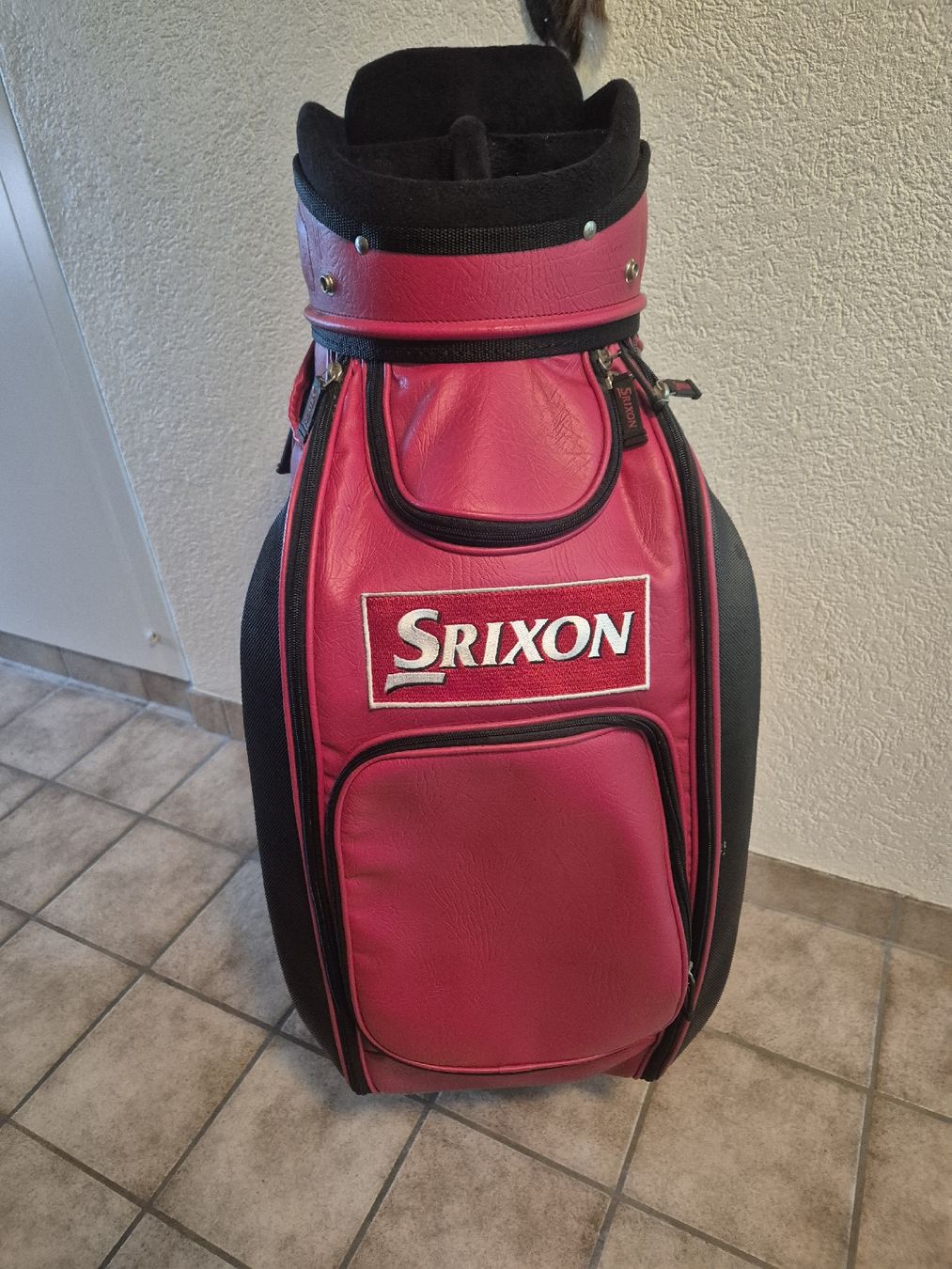 Srixon Sacs: Srixon Golftasche rot – Neuf (Voir description) à Stettlen par Waldwichtel 1
