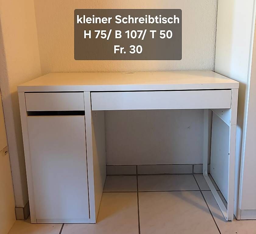 Bureaux: Schreibtisch  – D'occasion à Goldswil par Sandra7319