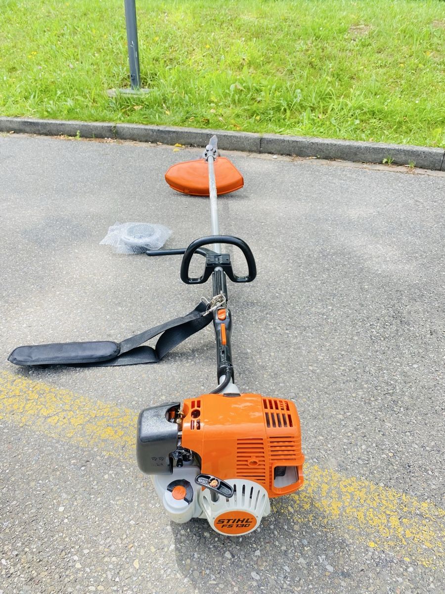 Stihl Tutti gli attrezzi: Rasentrimmer Stihl FS 130 – Usato da Urdorf venduto da mas_5wfz 1