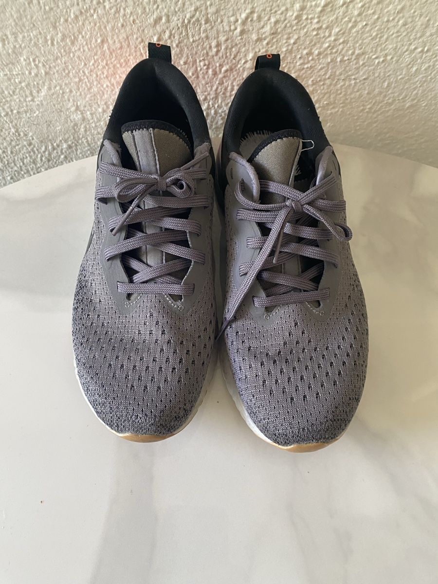 Nike Scarpe da uomo: Nike Sneaker Gr. 39.5 grau – Usato da zuerich venduto da luckydragonfly20 1