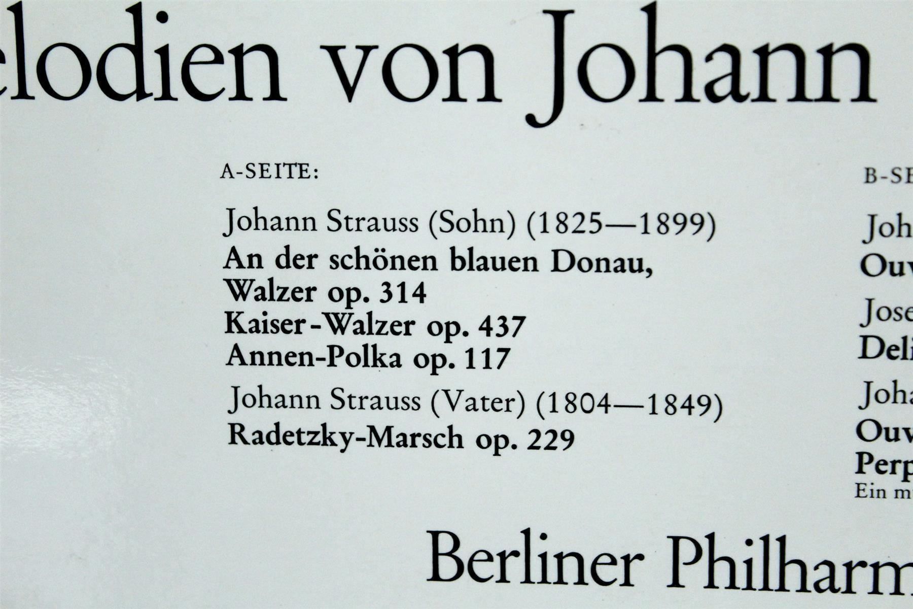 CD: HERBERT KARAJAN: Johann & Josef Strauss – Usato da Bern venduto da kultiges 3