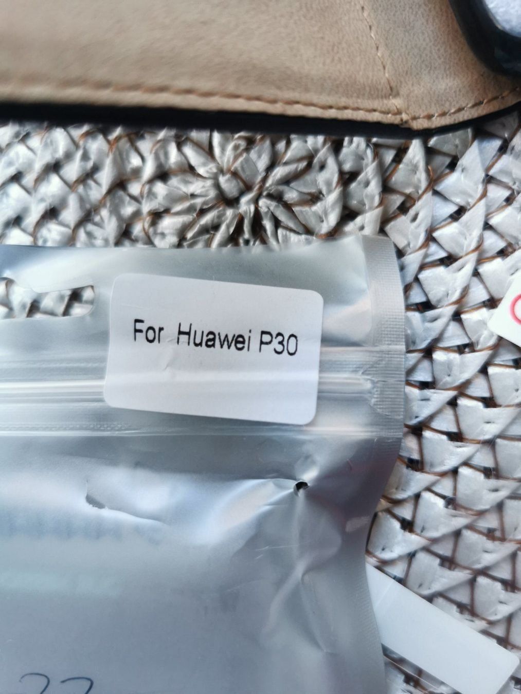 Huawei Cover & Protezioni schermo: Hand schutzhülle huawei P30 – Usato da Frauenfeld venduto da kasiek2319 2