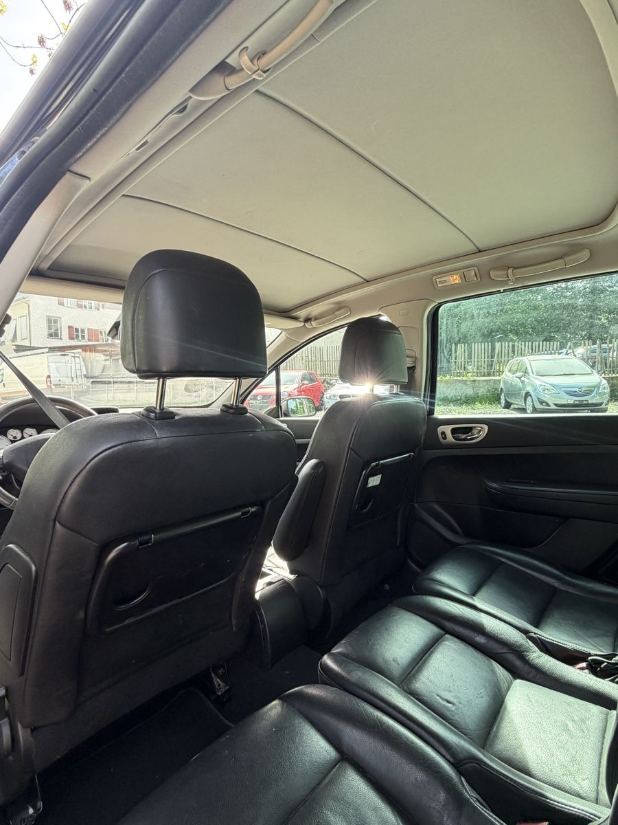 Peugeot Automobili: Peugeot 307 SW Kombi – Usato da Altstätten SG venduto da nev_52x5 8