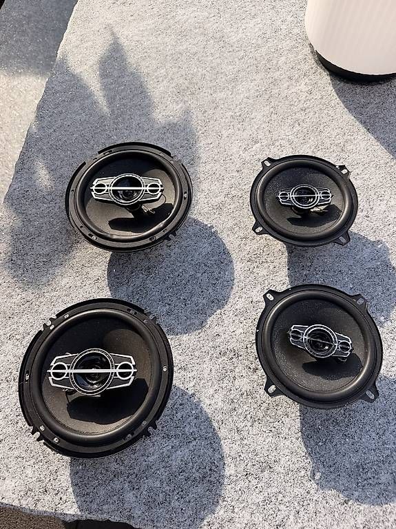 Casse acustiche: Altoparlante Auto  – Usato da Biasca venduto da djo_8g7s