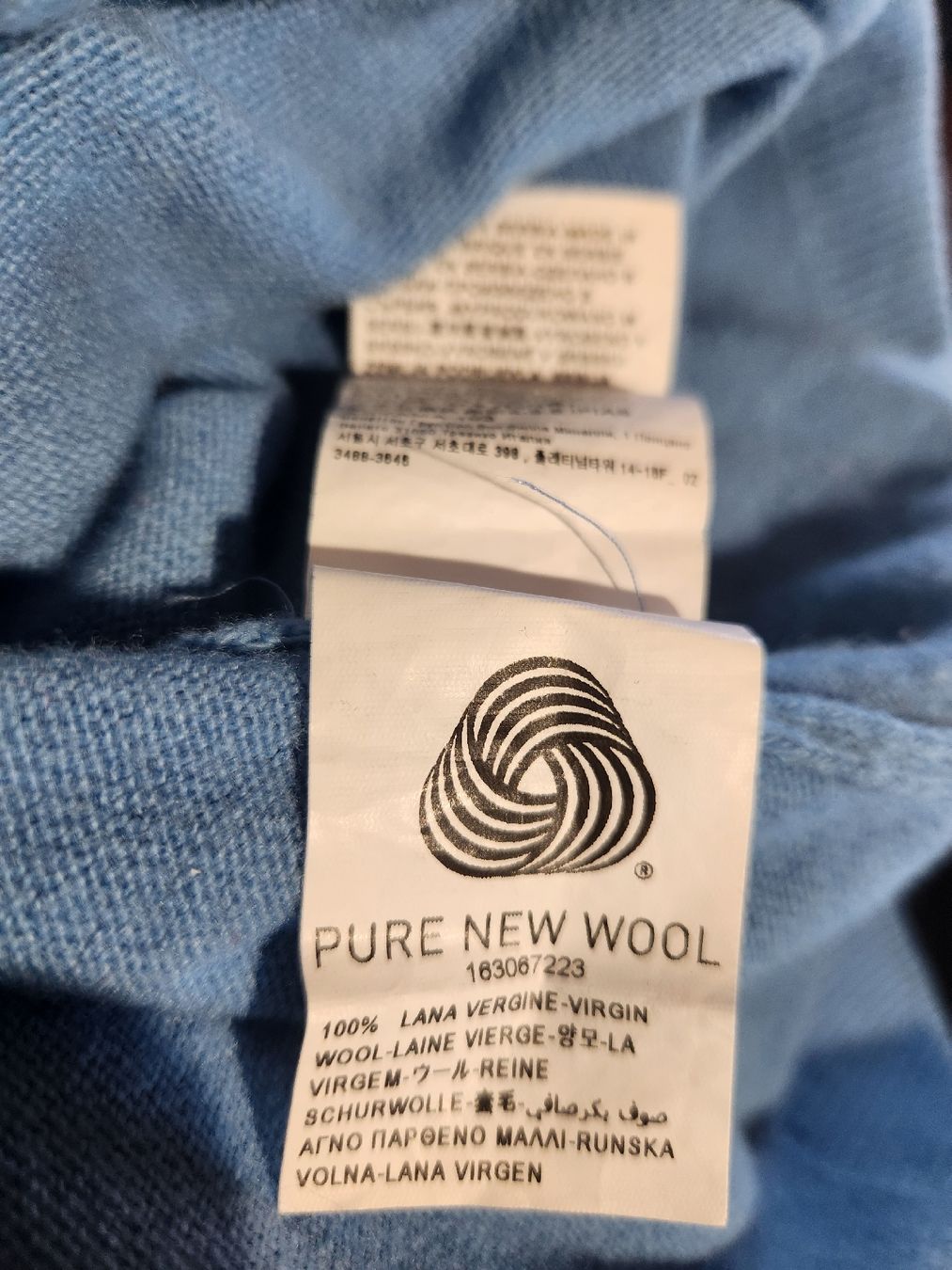 Benetton Maglioni & Felpe: Pull Benetton laine vierge bleu taille M  – Usato da Niedergösgen venduto da Eva2410 2