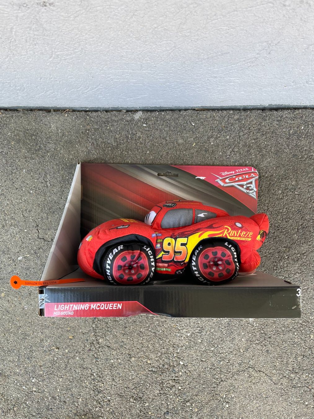 Disney Spielzeuge: Lightning McQueen Stoffauto - NEU - Cars 95 – Neu und originalverpackt aus Wängi von Thurgauer98 1