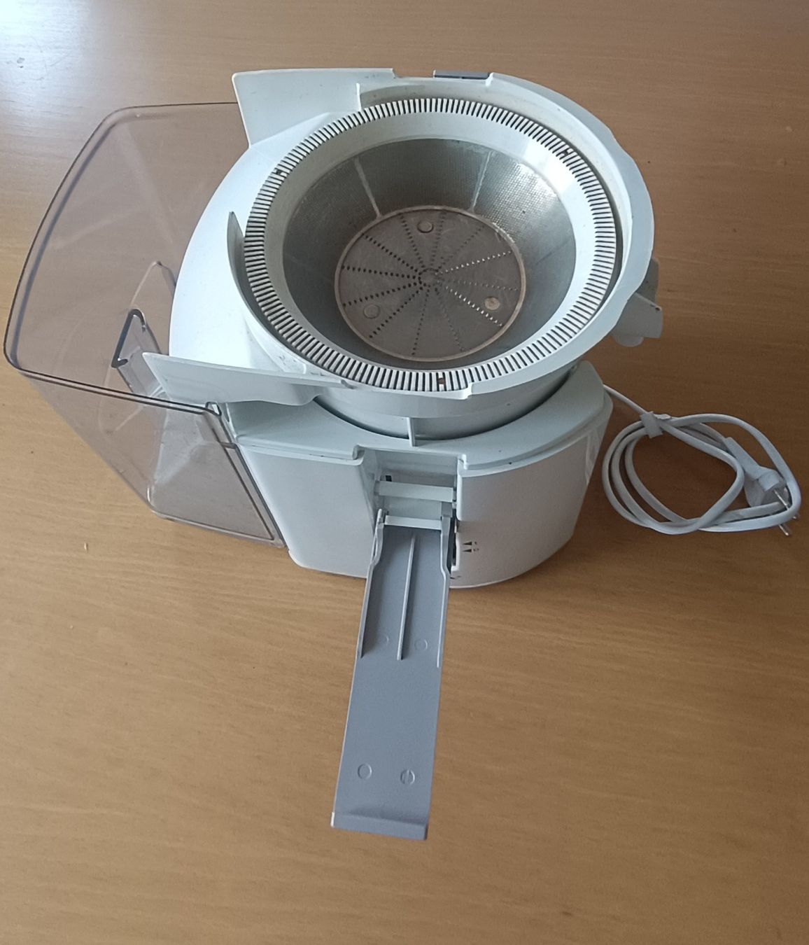 Moulinex Elettrodomestici da cucina: Moulinex Saftpresse – Usato da Ebmatingen venduto da Ruth.007 2