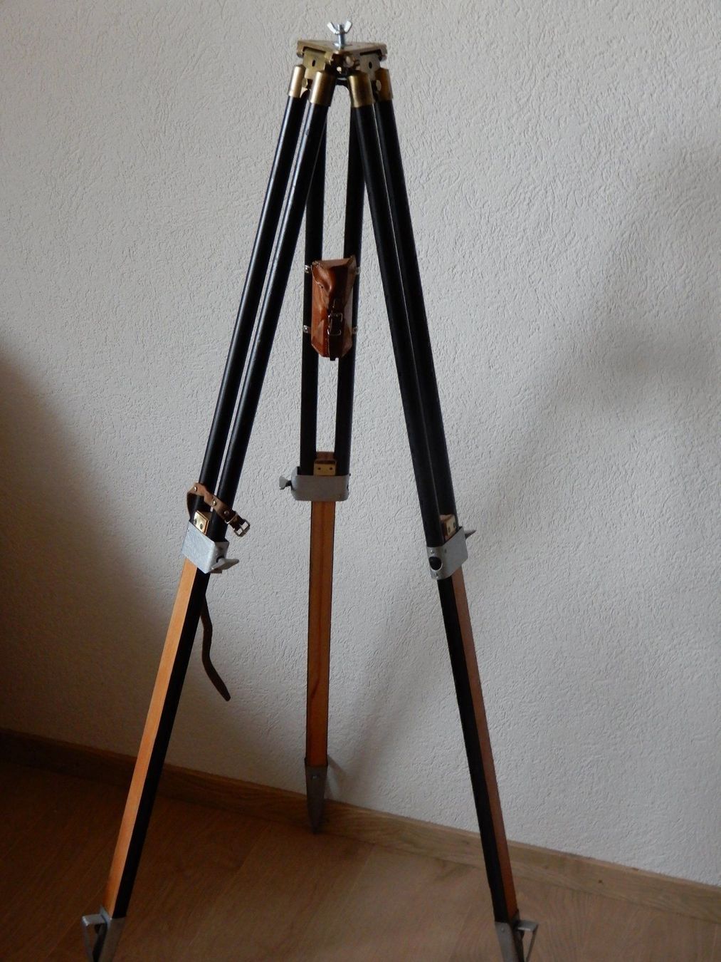 Lampade: Alte Theaterleuchte France – Usato da Senèdes venduto da Mutzli52 7