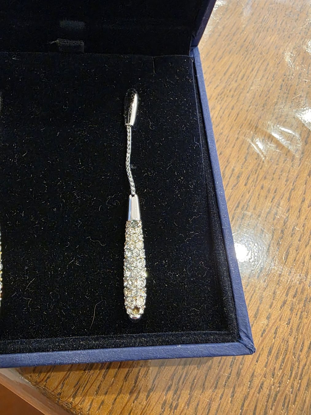 Swarovski Ohrringe & -stecker: Swarovski Ohrring – Gebraucht aus Sissach von fionayyo 1
