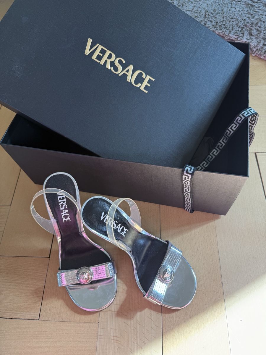 Versace Scarpe da donna: LUXURY DESIGNER VERSACE MULES WITH ORIGINAL BOX 37 – Nuovo (secondo la descrizione) da Baden venduto da agora_newgeneration 1