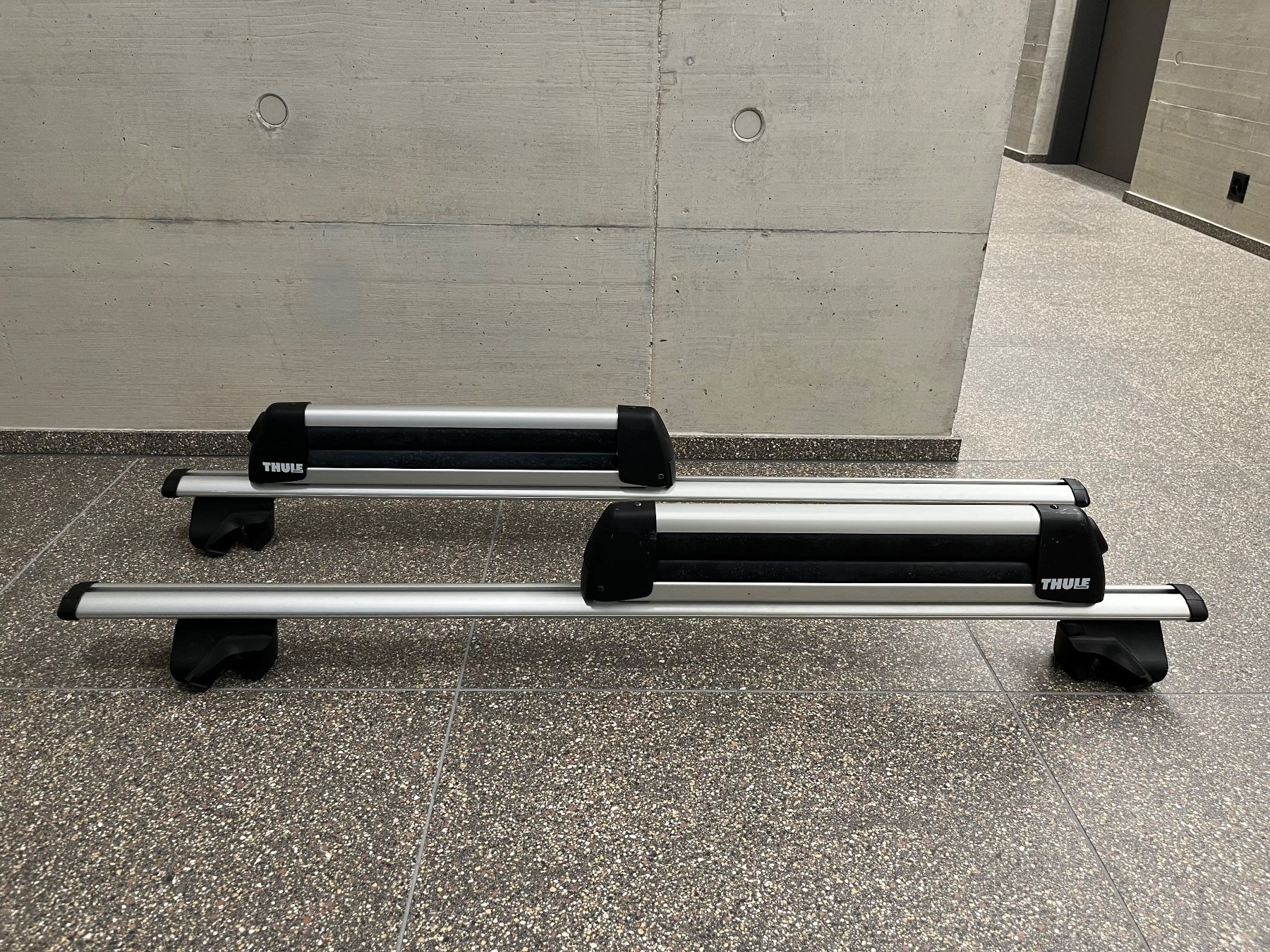 Thule Dachträger: Thule Universal Dachträger mit Zubehör – Gebraucht aus jona von ollea 1