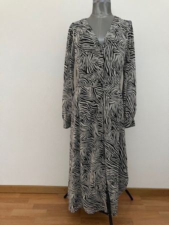 Robe longue imprimé zèbre taille M