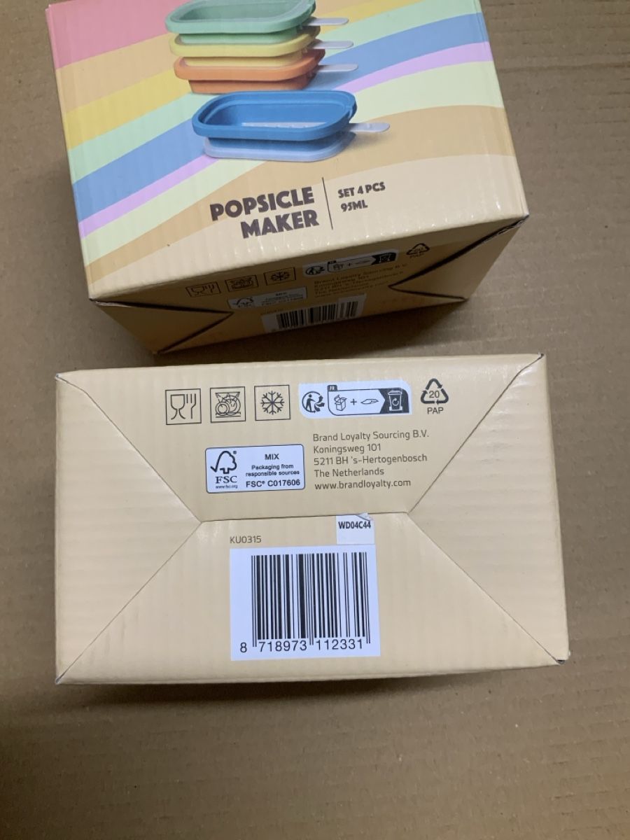 Recipients et similaires: Eisform Popsicle Maker Set 4 Stk. 95ml neu – Neuf avec emballage d'origine à Wallisellen par AS.TZ. 2