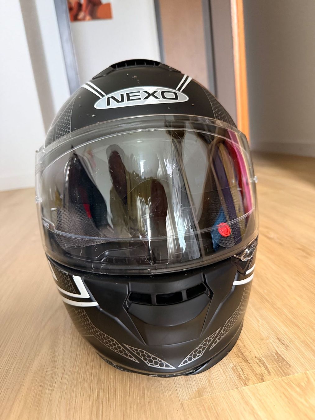 Caschi & visiere: Motorradhelm Nexio Grösse S 55/56 – Usato da frutigen venduto da matthibo 1