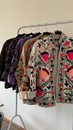 Vestes brodées d’Inde – pièces uniques 🌸