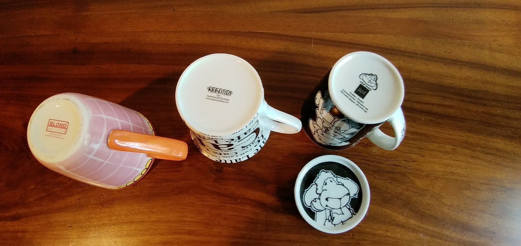 Globus Tassen: 3 Porzellan Mug / Becher – Neu (gemäss Beschreibung) aus Zuerich von lichti 3