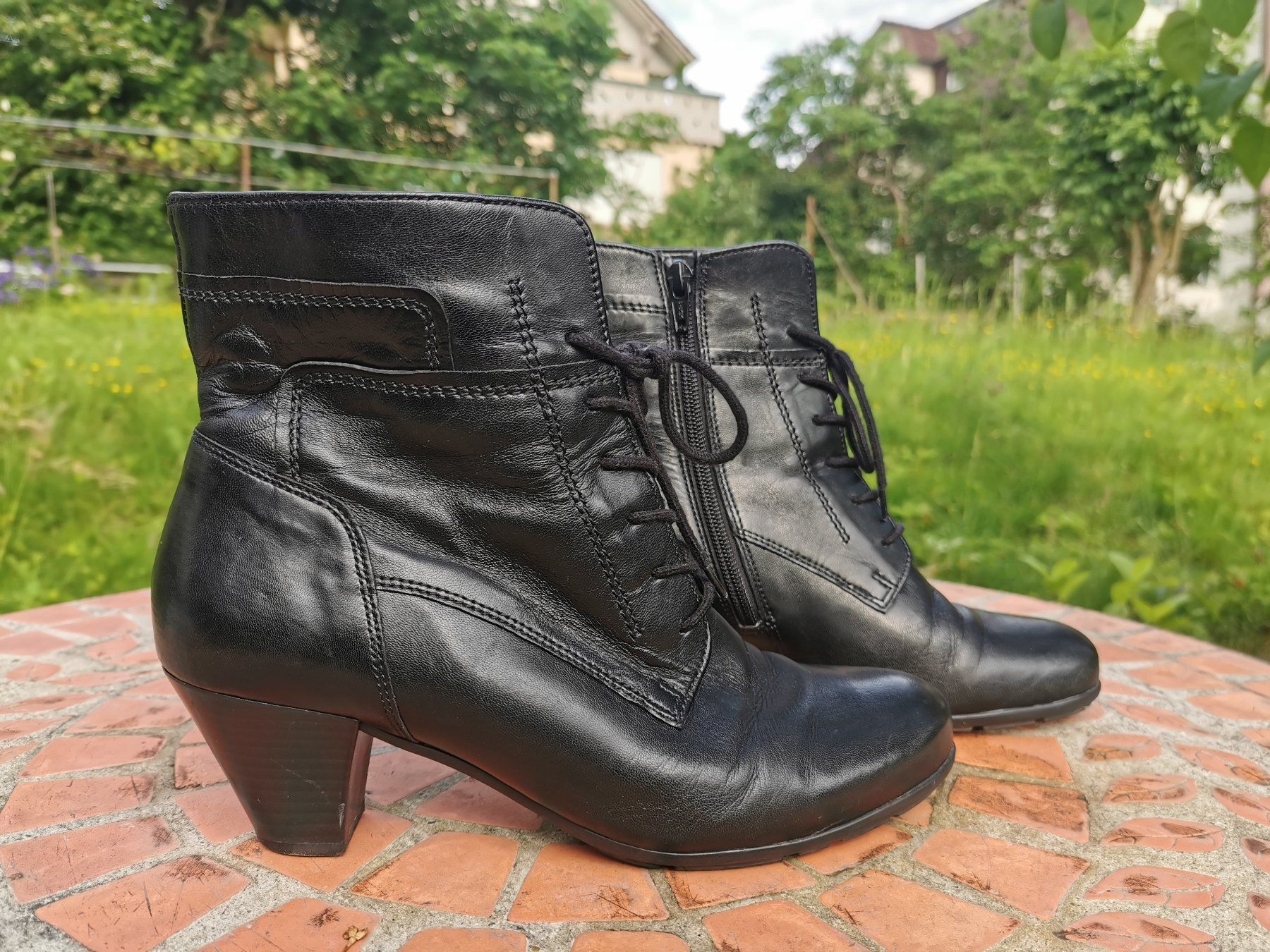 Gabor Scarpe da donna: Stiefelette schwarz von Gabor – Usato da Luzern venduto da buypie