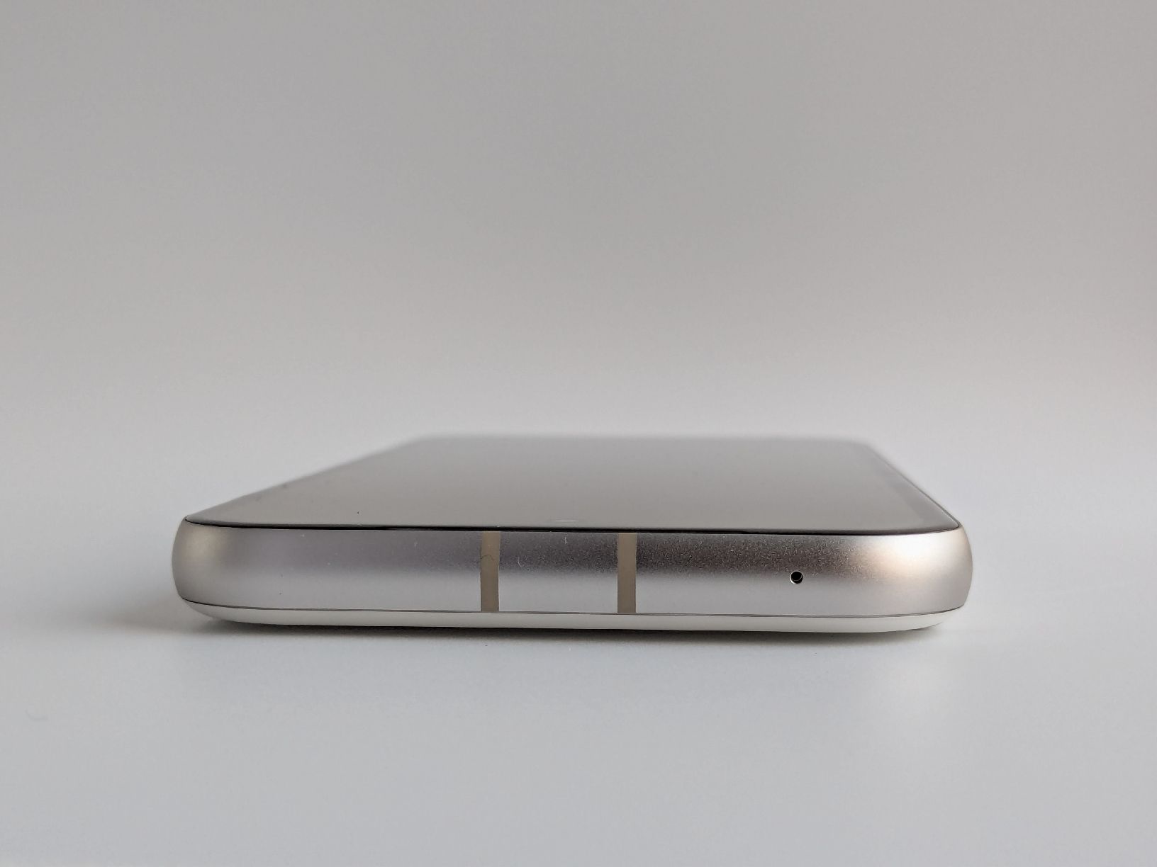 Google Handys / Smartphones: Google Pixel 8a Rare Prototype Unit - Porcelain - Read Desc. – Neu (gemäss Beschreibung) aus Grenchen von gabifp 7