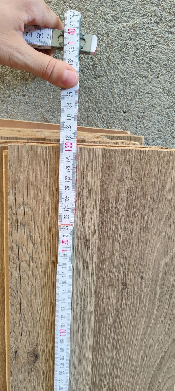 Bodenbeläge: Laminat – Gebraucht aus Kerzers von sb_12 3