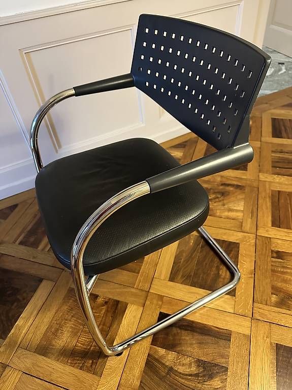 Vitra Stühle: Chaises Vitra Visavis 1999 – Gebraucht aus Moutier von Casotti 2
