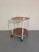 13.) Vintage Barwagen