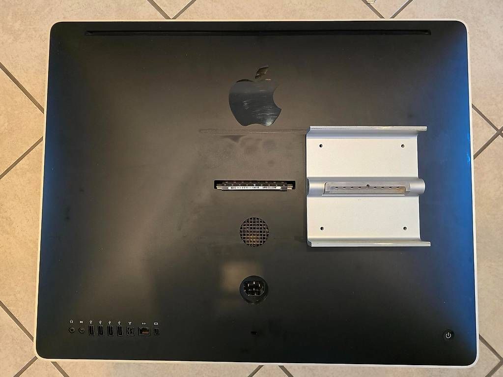 Unità & Adattatore: Apple Vesa Mount Adapter, Original – Nuovo e nell'imballaggio originale da Pfeffingen venduto da rov_9frp 4