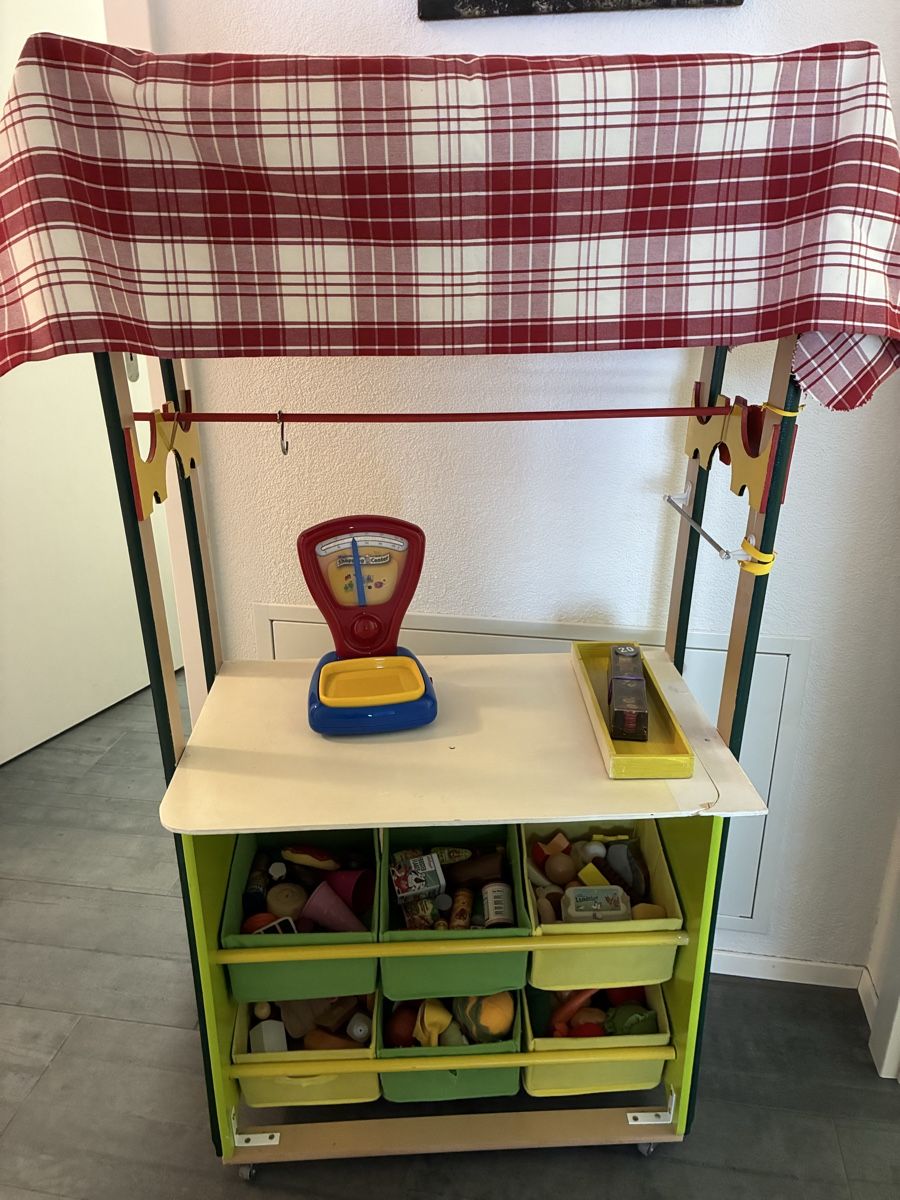 Giocattoli: Verkaufsladen für Kinder – Usato da Ostermundigen venduto da runaway83