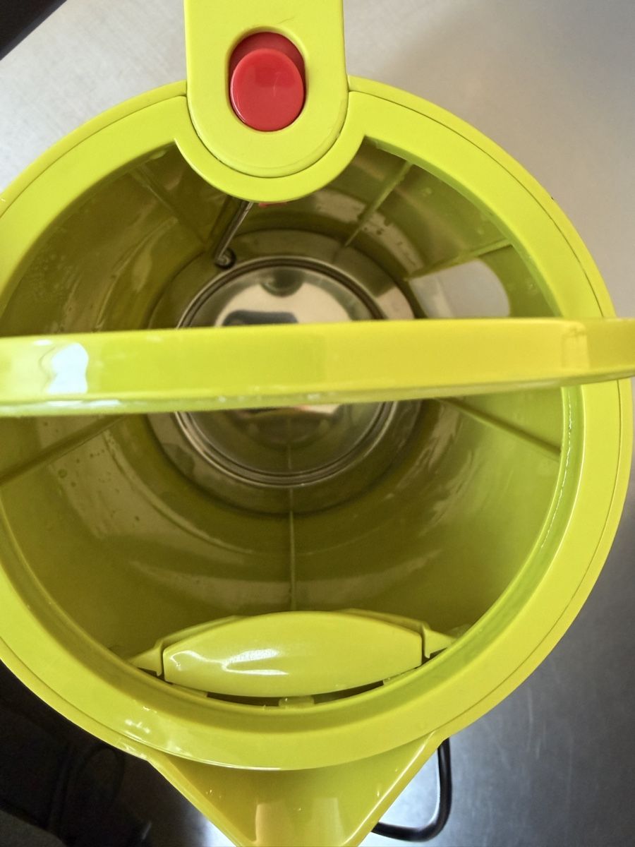 Bodum Wasserkocher: Bodum Wasserkocher 1,5 l – Gebraucht aus Belp von Aliya 2