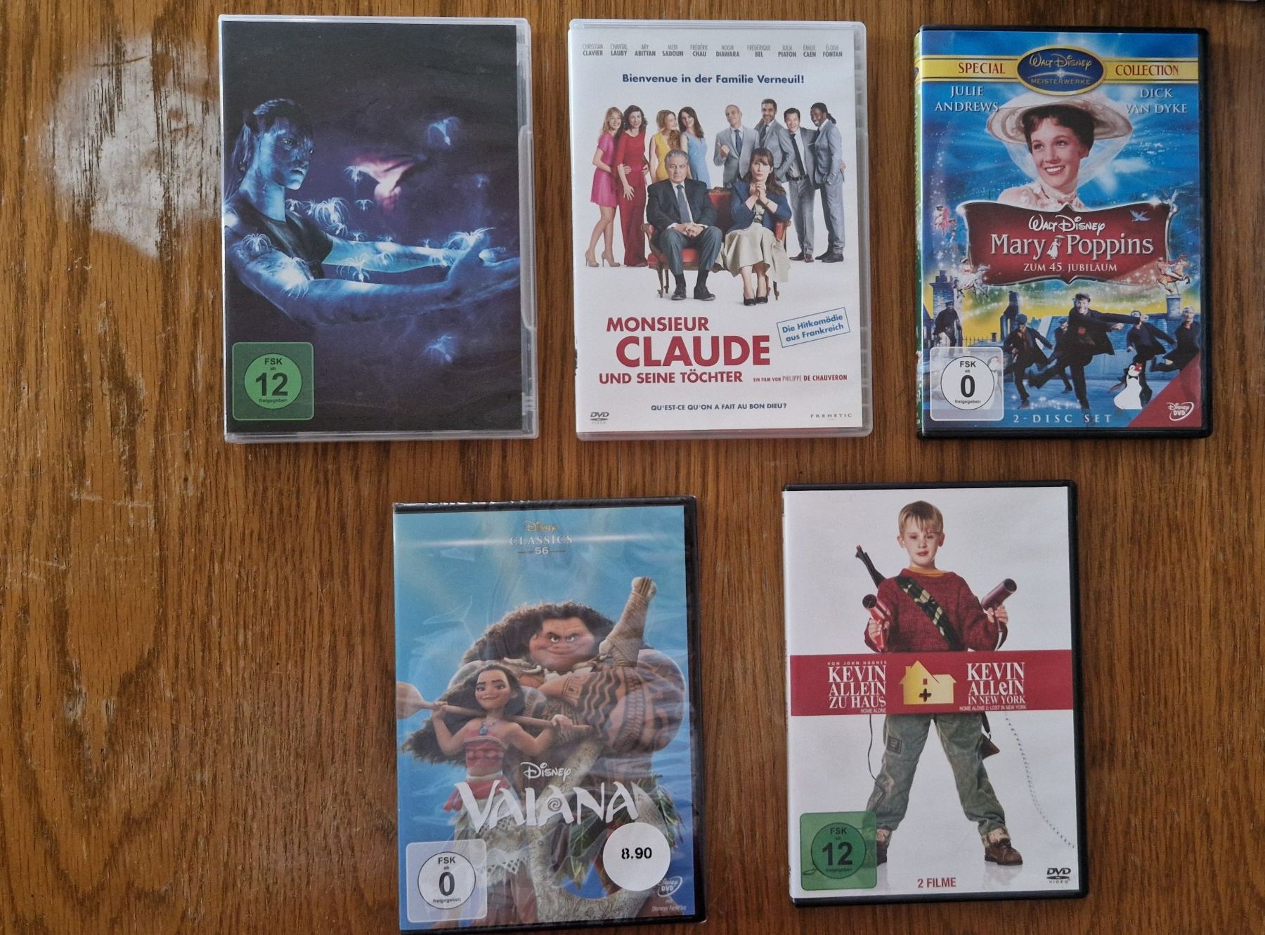 Tutti i DVDs: 5 DVDs u.a. Vaiana / Avatar Sammlung – Usato da Oetwil am See venduto da DerDre