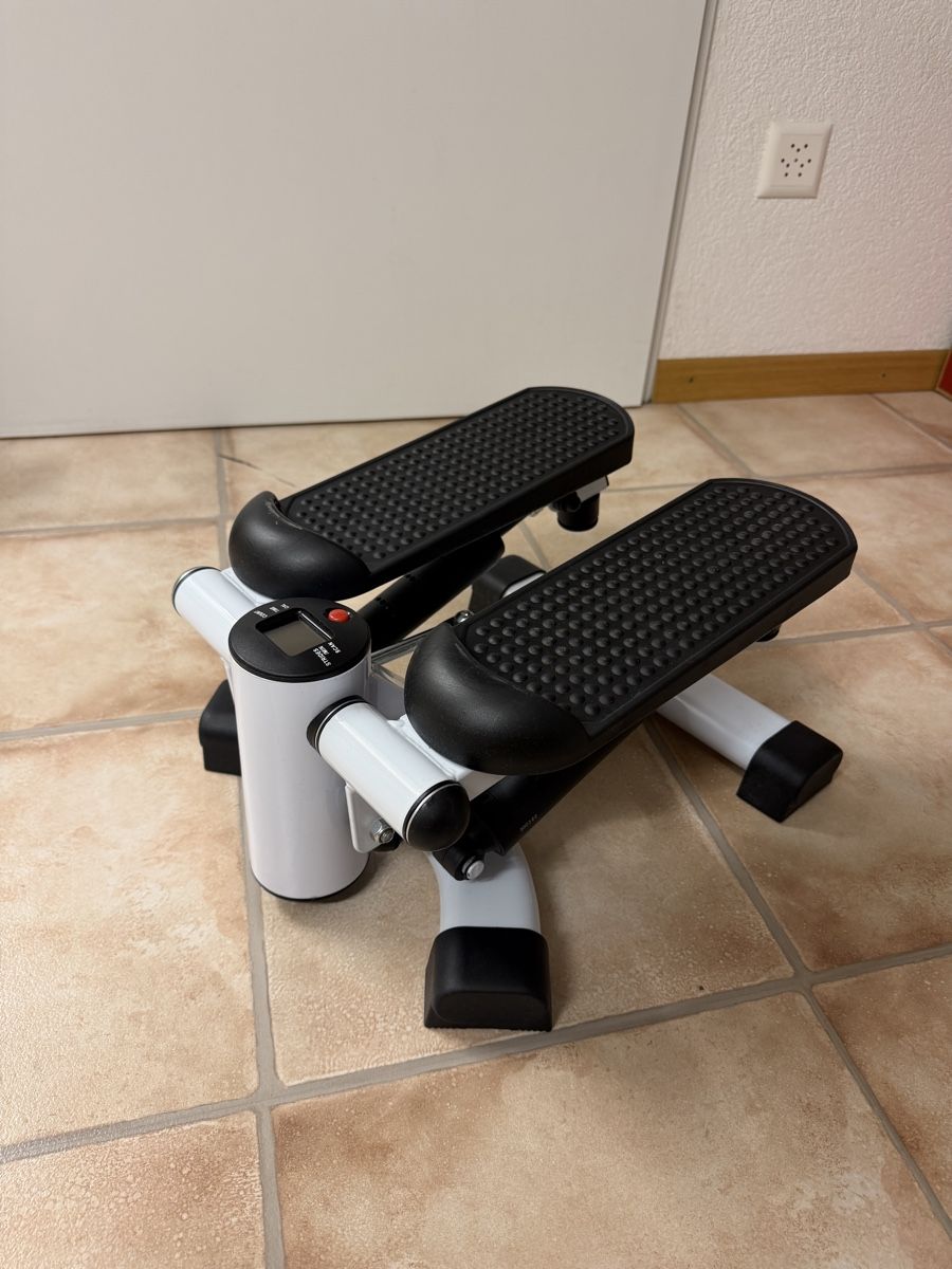 Hometrainer: Mini-Stepper – Gebraucht aus Oberglatt ZH von Lavii