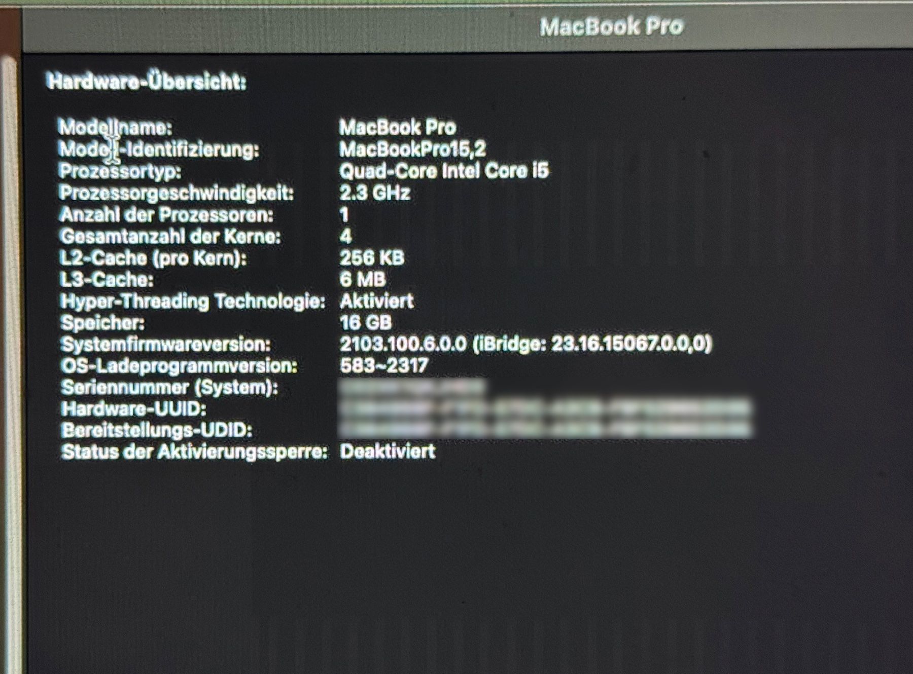 Apple Notebook: MacBook Pro 2018 A1989 Display Defekt – Difettoso da Unterengstringen venduto da NOISE 4