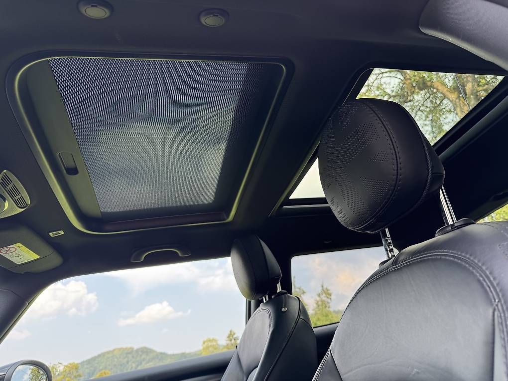 Autos: Mini Cooper SE – Gebraucht aus Bäretswil von Matrix16 4