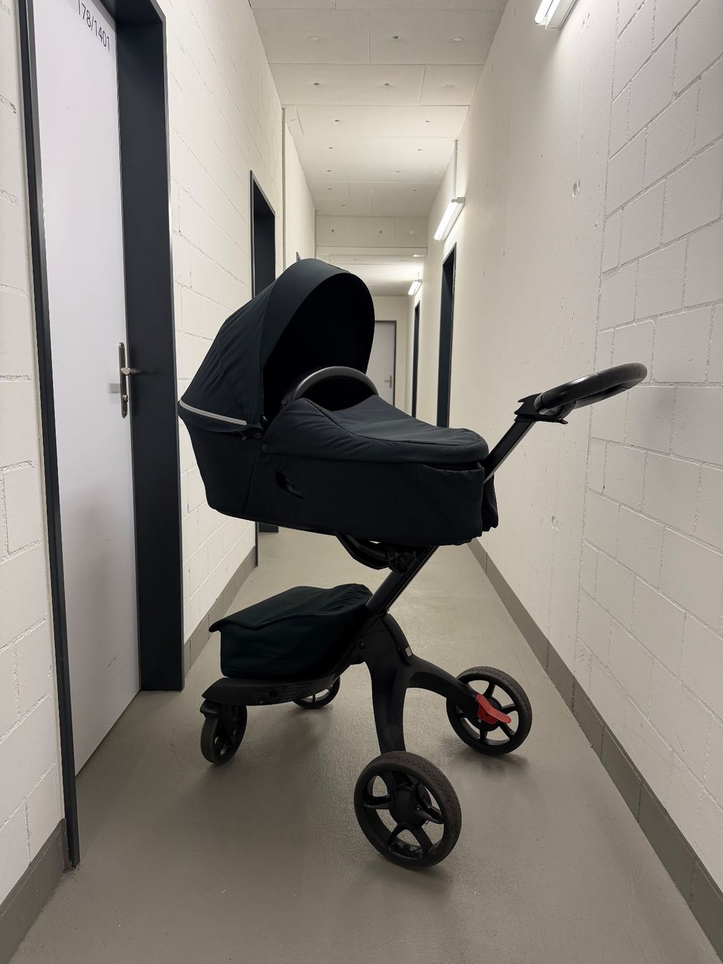 Stokke Kinderwagen: Stokke Xplory X Rich Black – Neu (gemäss Beschreibung) aus Wetzikon ZH von speedmas 1