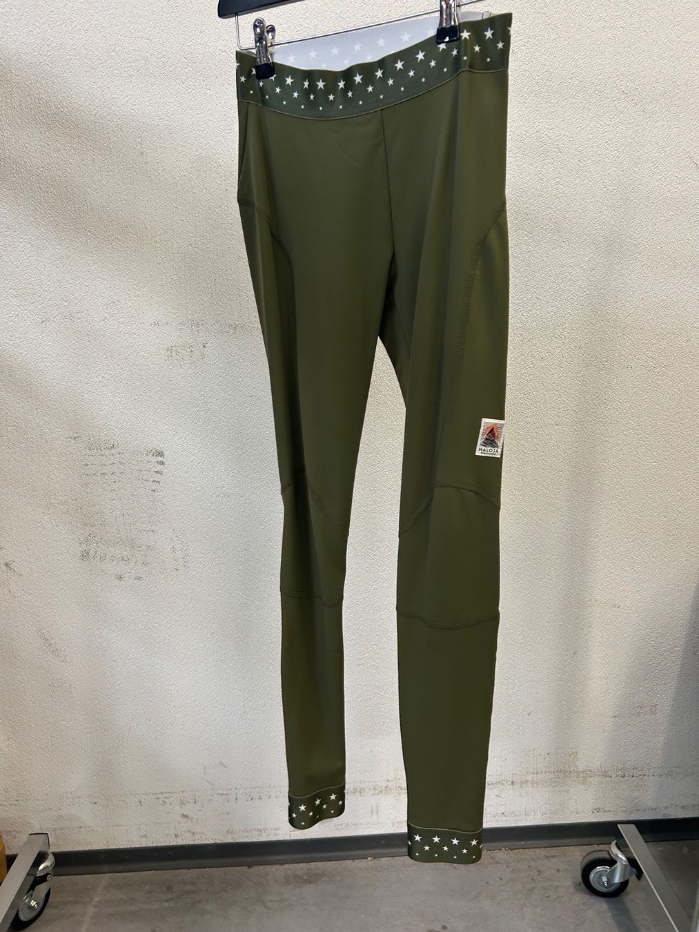 Maloja Pantaloni: Langlaufhose Maloja – Nuovo (secondo la descrizione) da Chur venduto da zue_m8ck