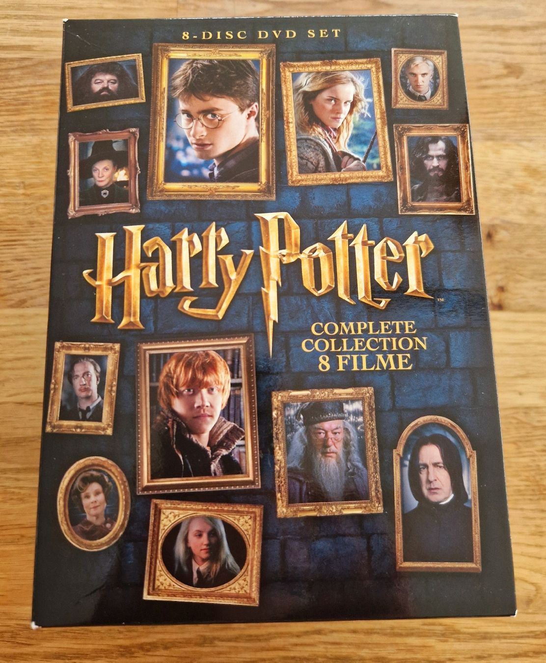Alle DVDs: HARRY POTTER COMPLETE COLLECTION 8 FILME – Neu (gemäss Beschreibung) aus Mollis von