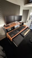 Zaor Producer Desk 