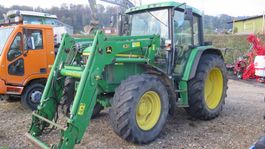 John Deere Traktor 6210 Allrad mit Frontlader 631